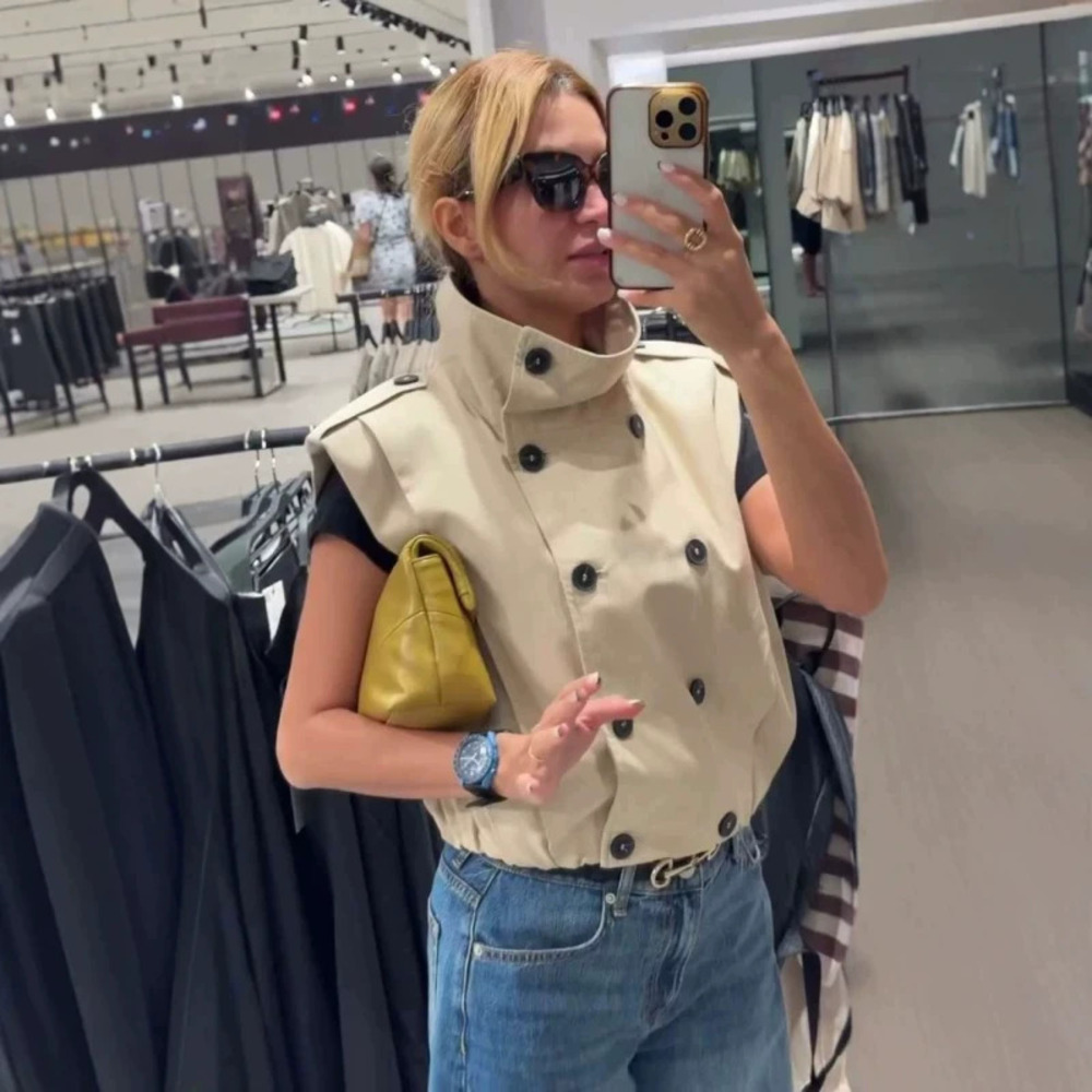 ZARA Fashionable Mock Neck Double Breasted Sleeveless Top